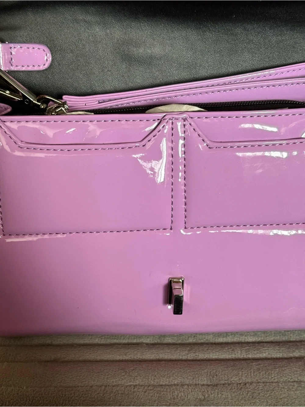 Astro Bettie  Lavender Patent Wristlet/clutch with Cream Trim